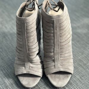 Steve Madden Grey Suede Heels size 6.5